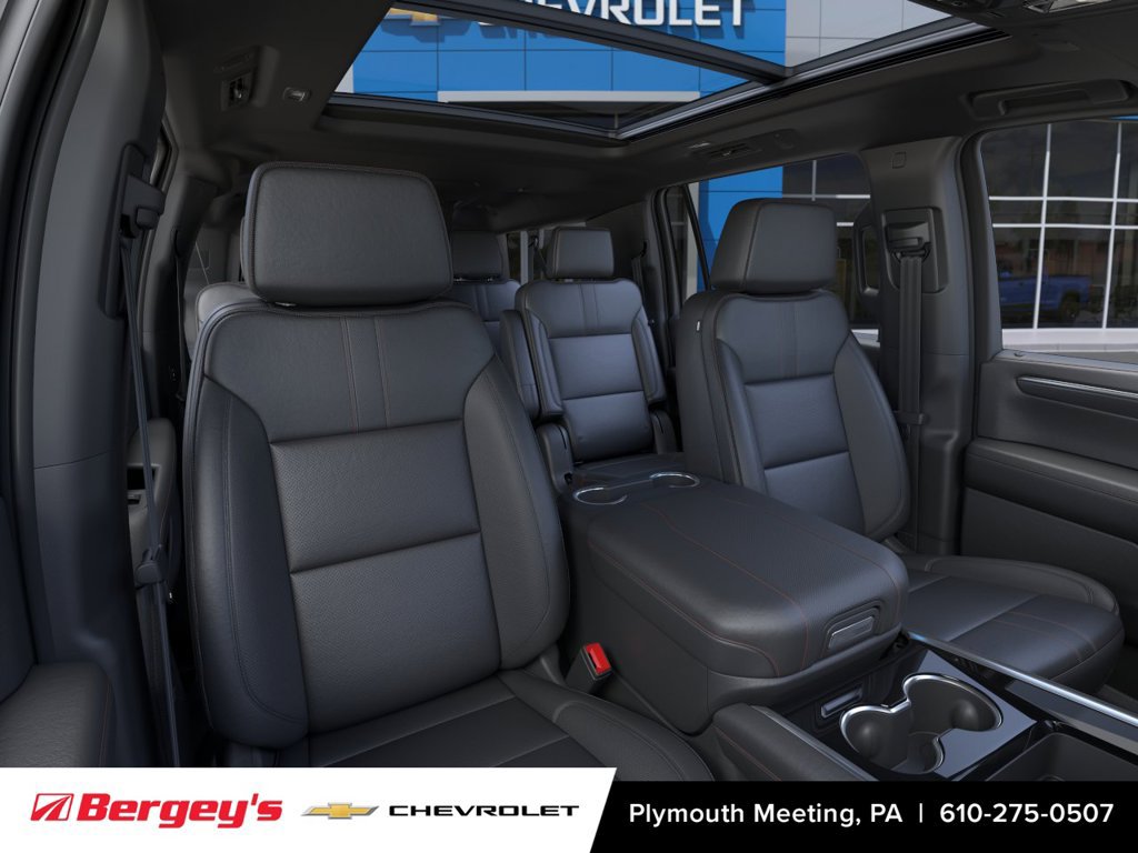 New 2026 Chevrolet Suburban RST w/ Advanced Technology Package AWD/4WD image 18