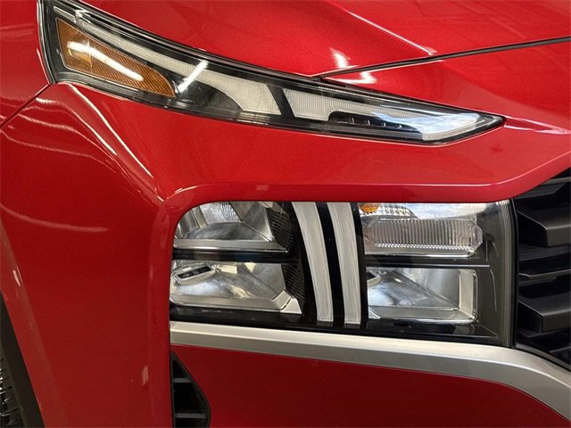 Used 2023 Hyundai Santa Fe SEL image 3