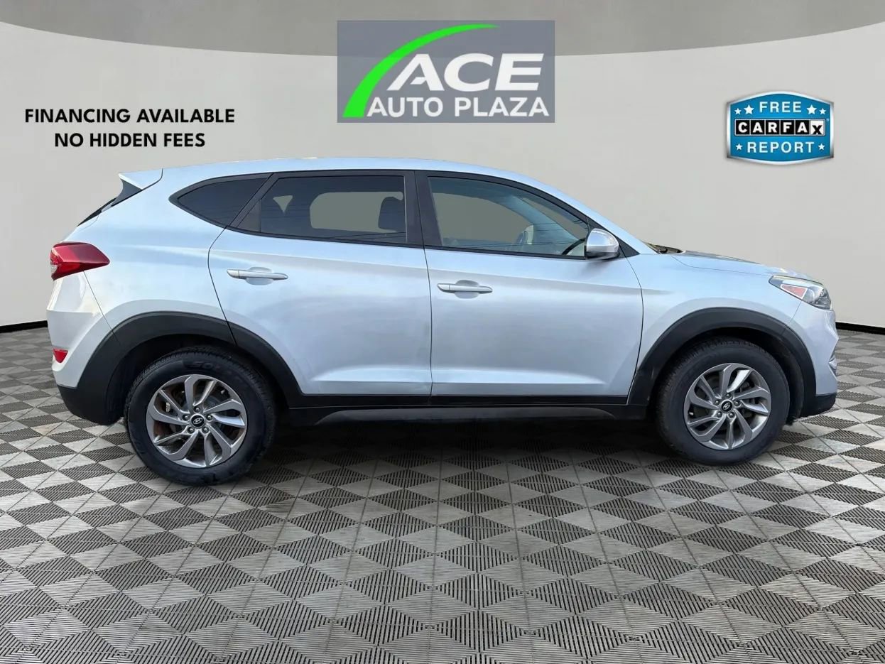 Used 2018 Hyundai Tucson SE image 4