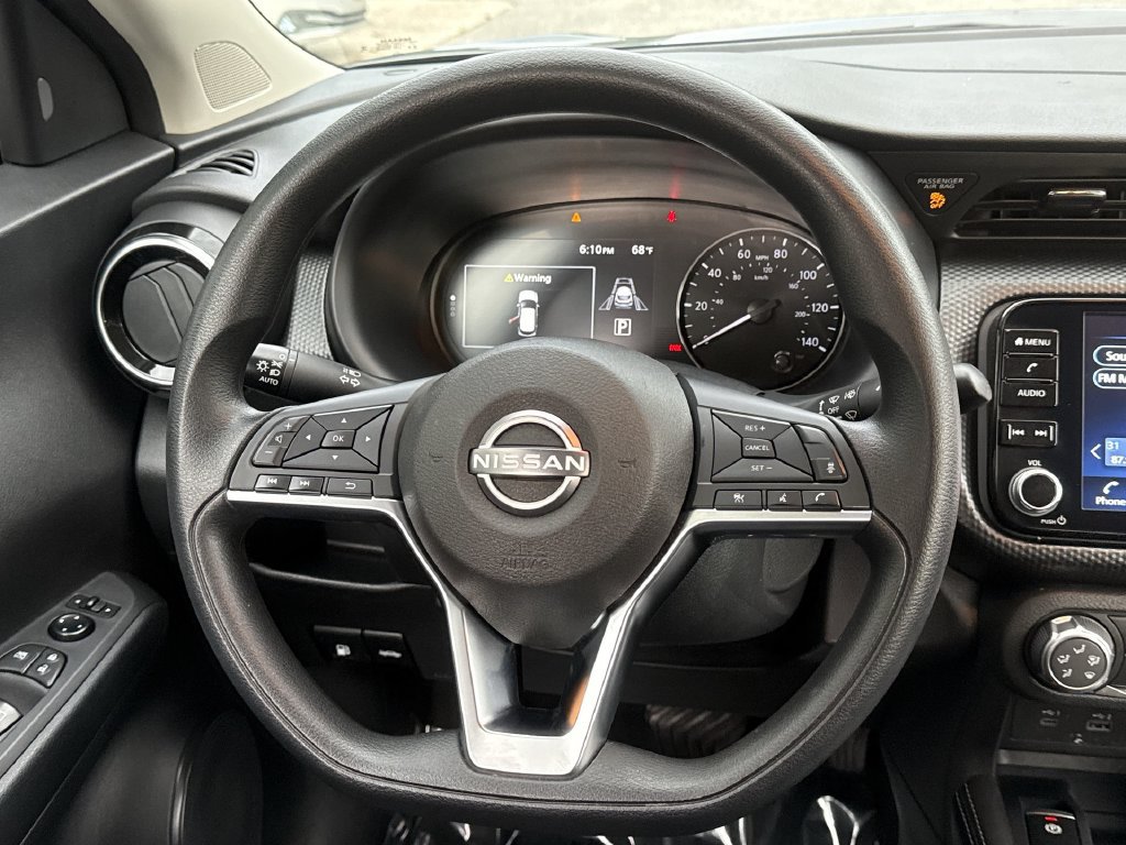 Used 2024 Nissan Kicks SV FWD image 11