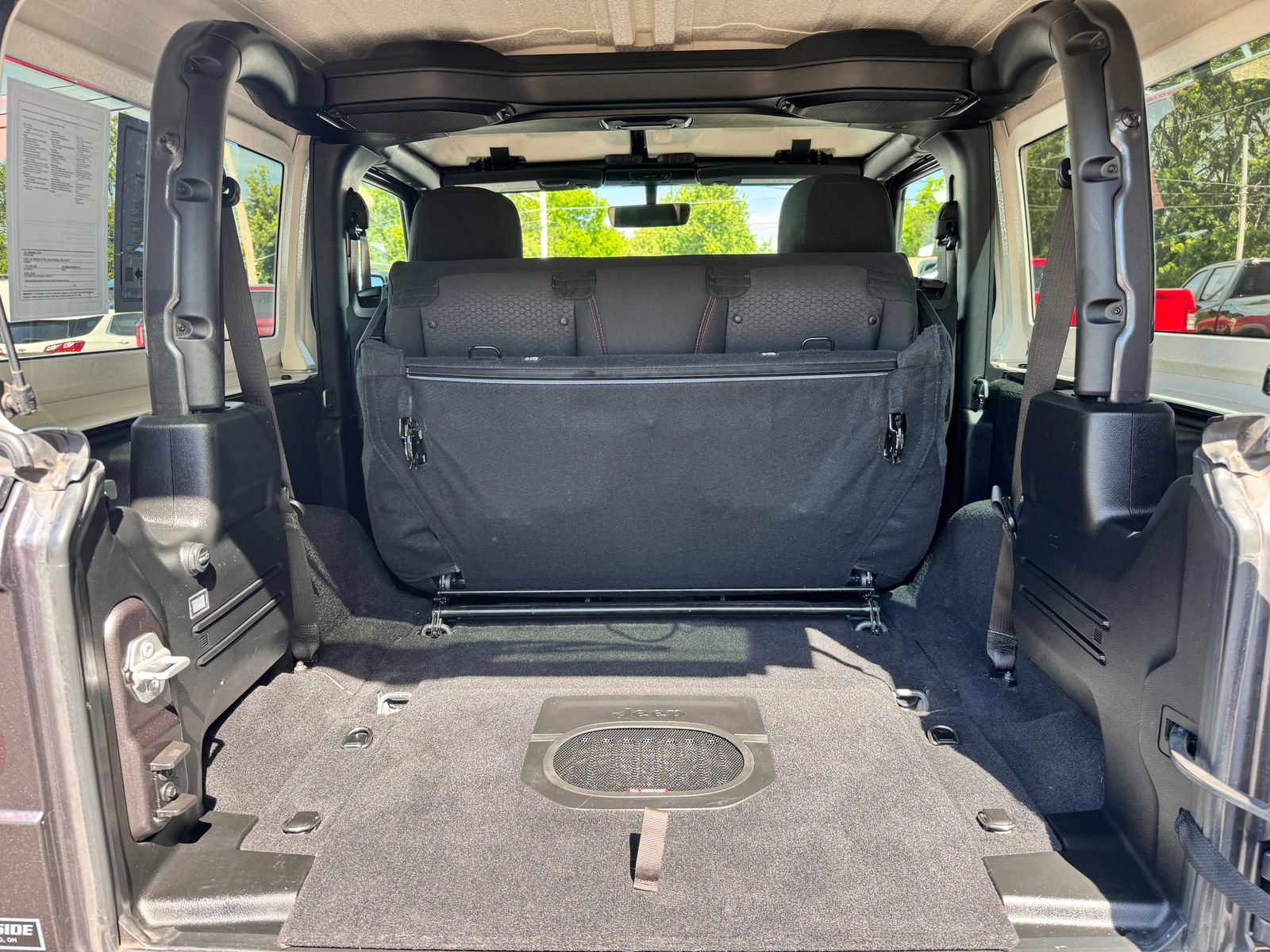 Used 2021 Jeep Wrangler Rubicon AWD/4WD image 7