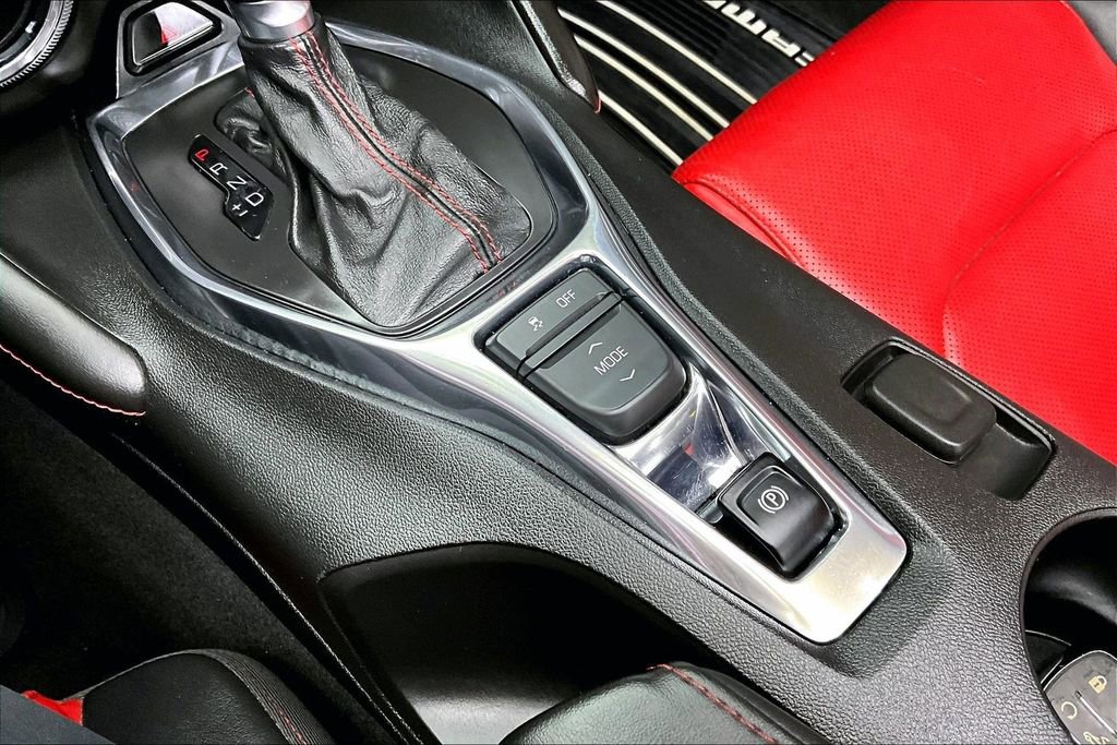 Used 2018 Chevrolet Camaro SS RWD image 16