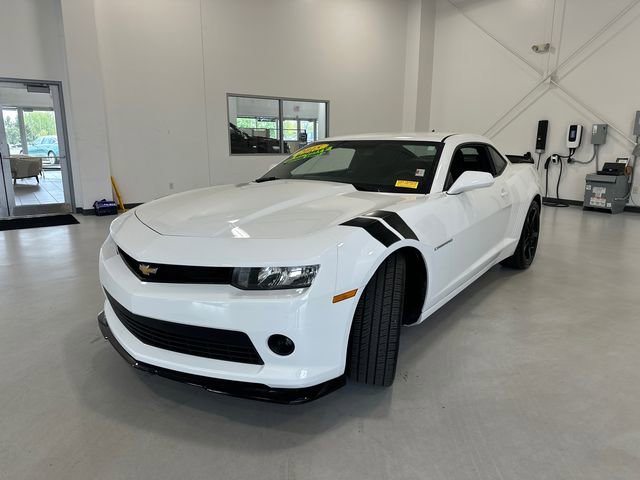 Used 2015 Chevrolet Camaro LT w/ LPO, Black Appearance Package RWD image 10