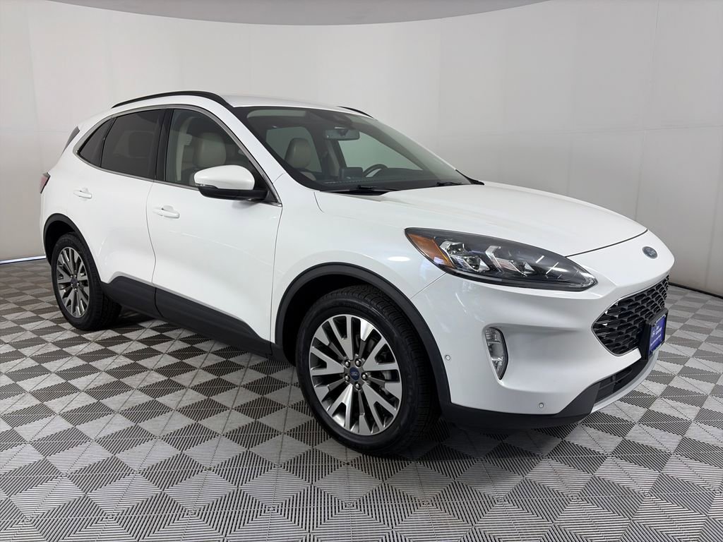 Certified 2020 Ford Escape Titanium image 1