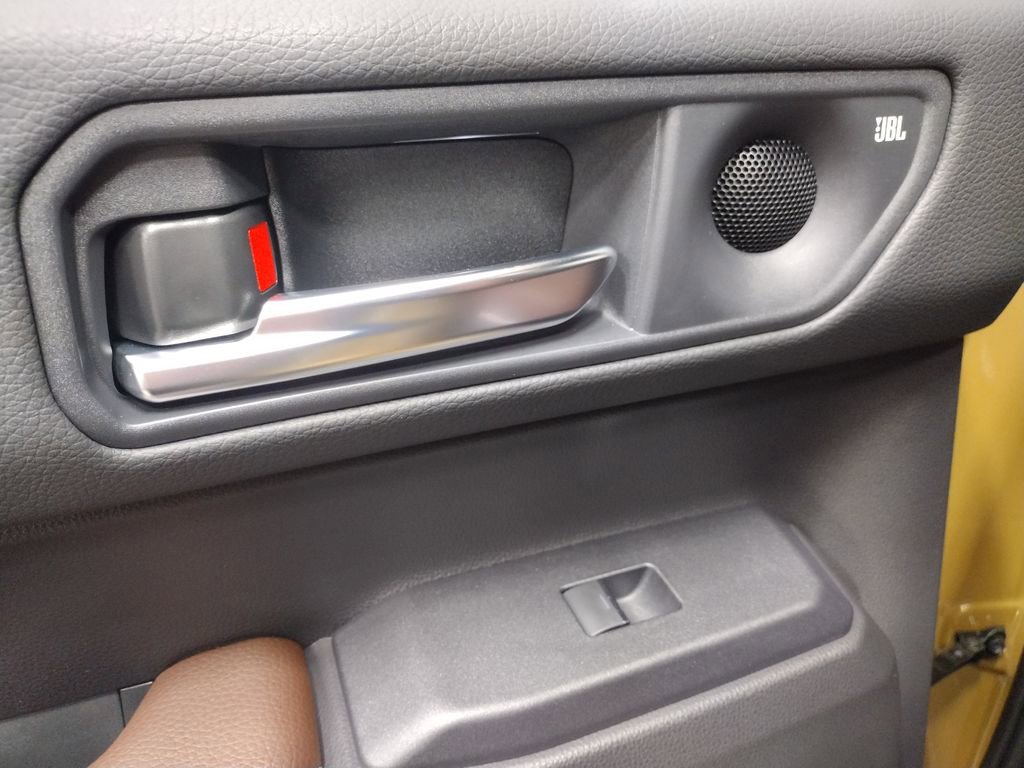 Used 2025 Toyota Land Cruiser image 33