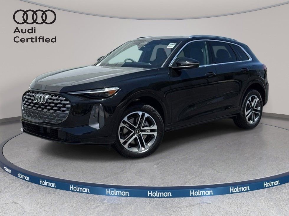 Certified 2025 Audi Q5 Premium Plus w/ Premium Plus image 1