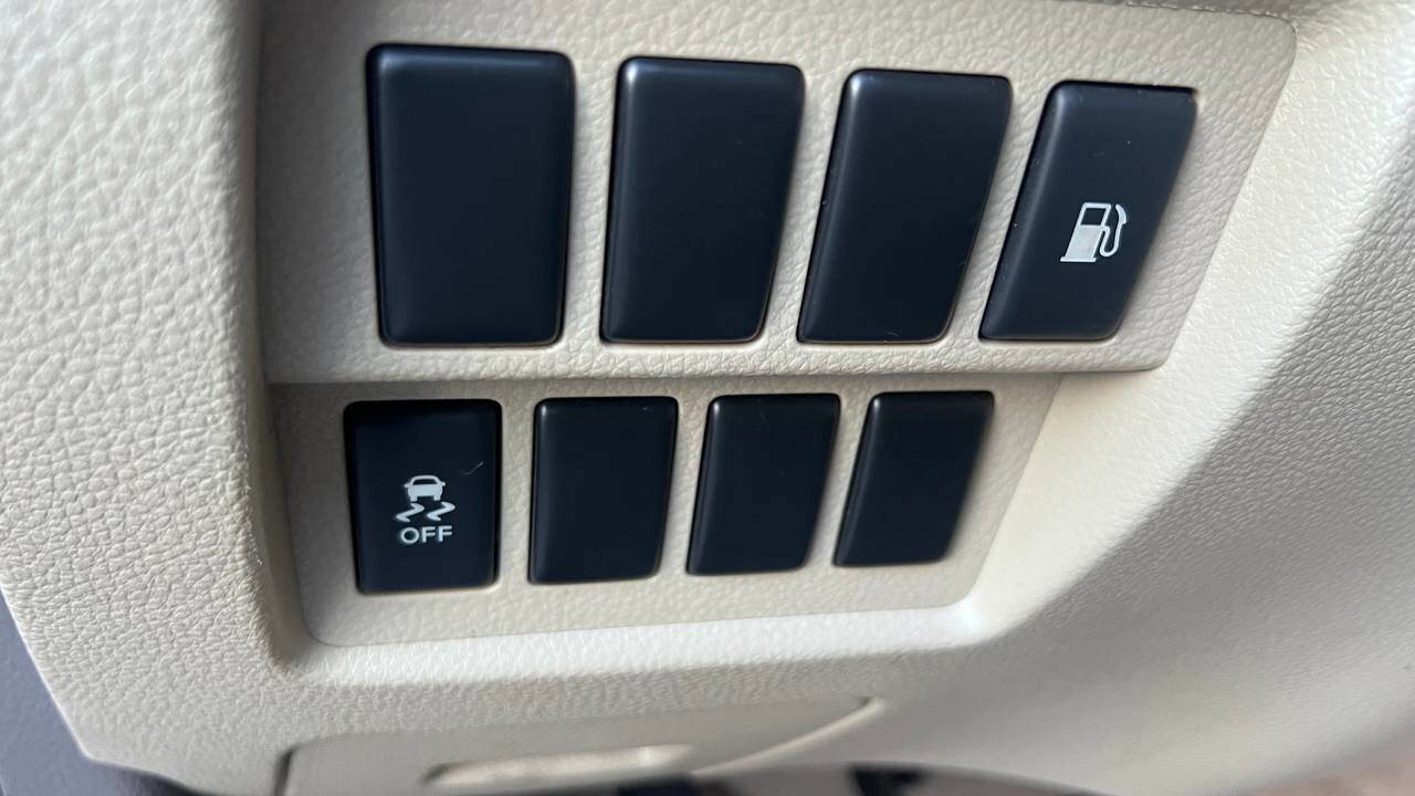 Used 2014 Nissan Murano S image 26