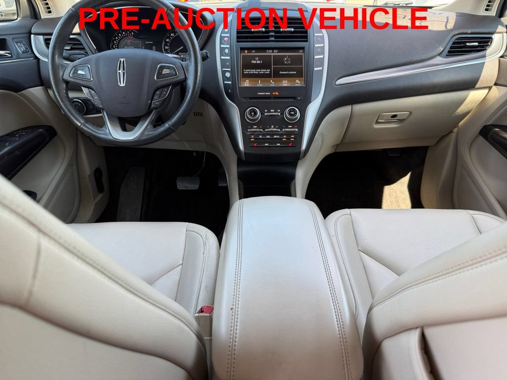 Used 2017 Lincoln MKC Premiere FWD image 13