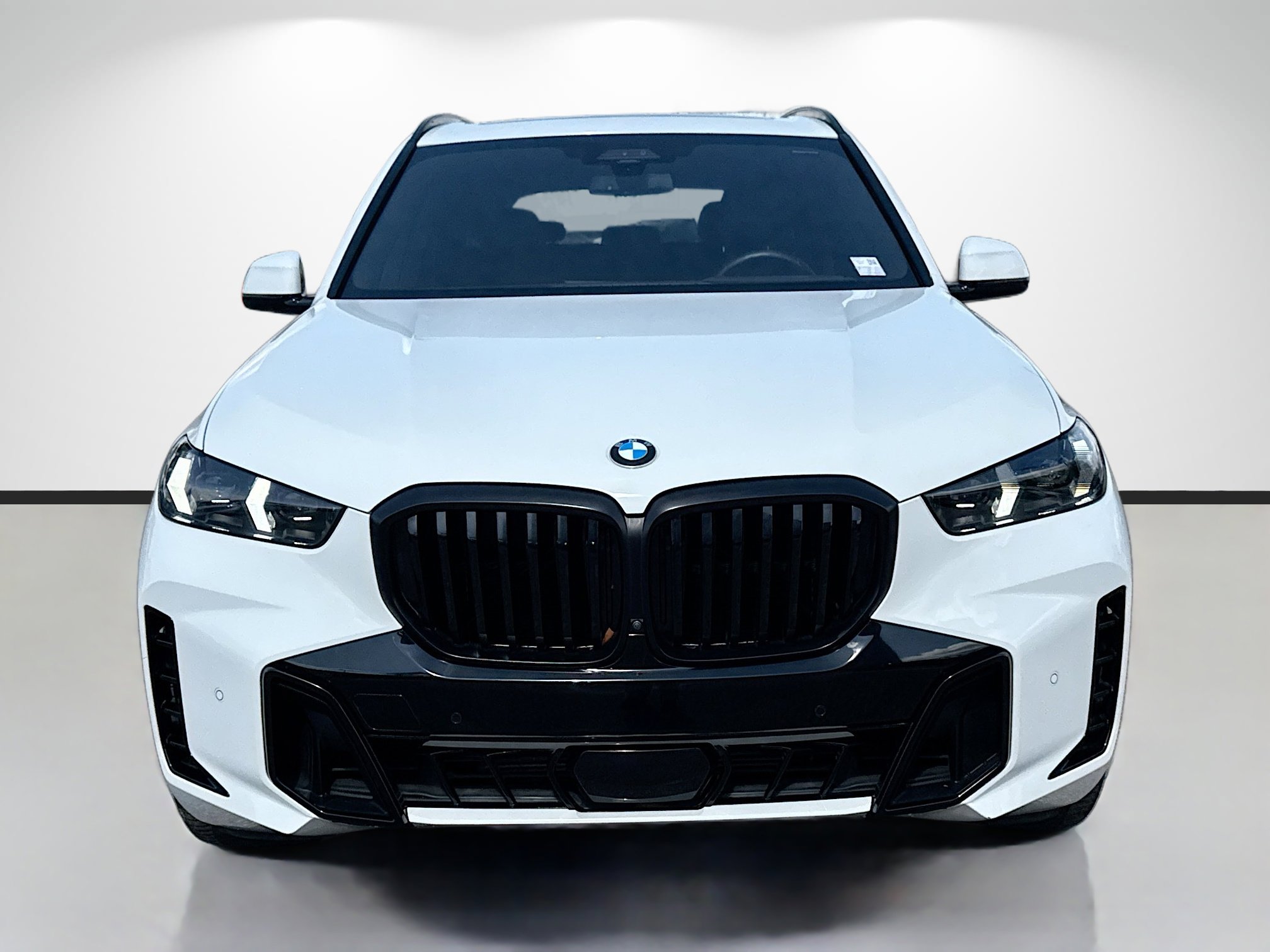 Used 2024 BMW X5 xDrive40i w/ Executive Package image 8