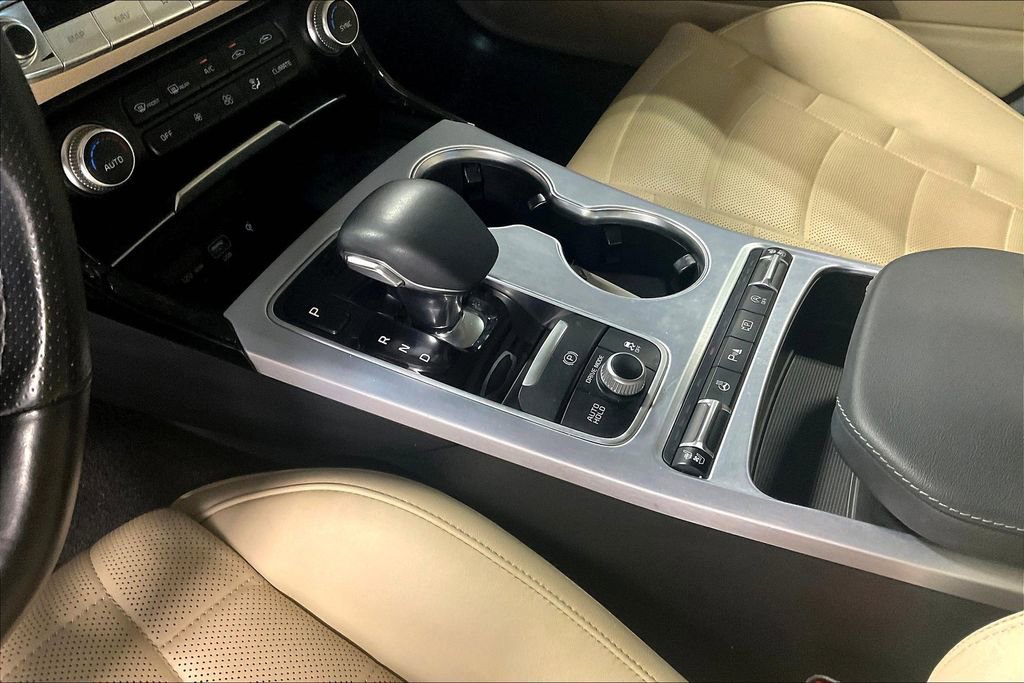 Used 2023 Kia Stinger GT2 image 17