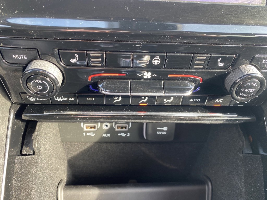 Used 2022 Jeep Grand Cherokee L Limited w/ Trailer Tow Group (B) image 18