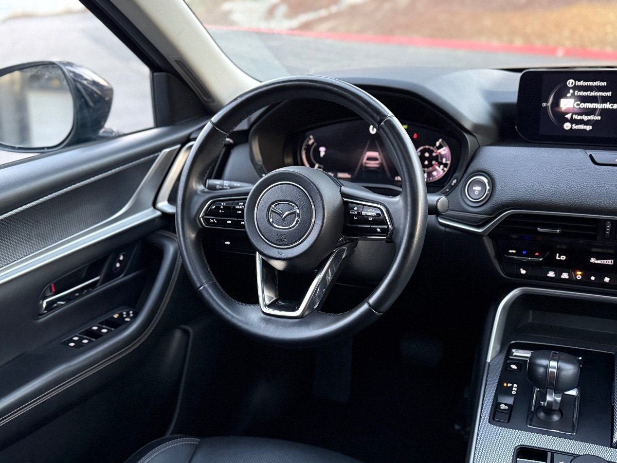 Used 2024 MAZDA CX-90 Plug-In Hybrid w/ Preferred AWD/4WD image 23