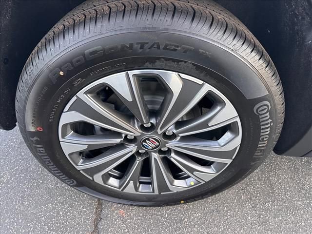 New 2026 Buick Envision Preferred image 13