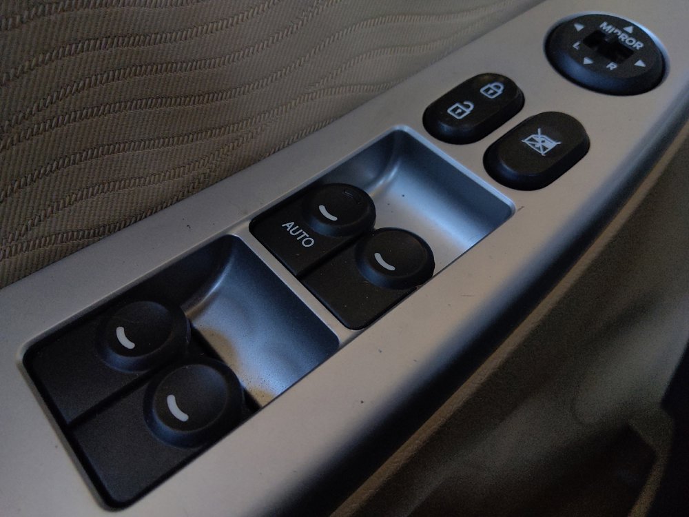 Used 2014 Hyundai Accent GLS w/ Option Group 2 FWD image 27