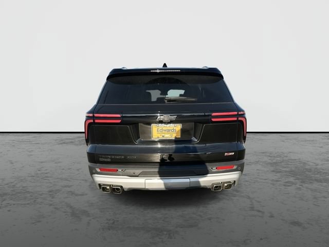 Used 2024 Chevrolet Traverse Z71 image 6