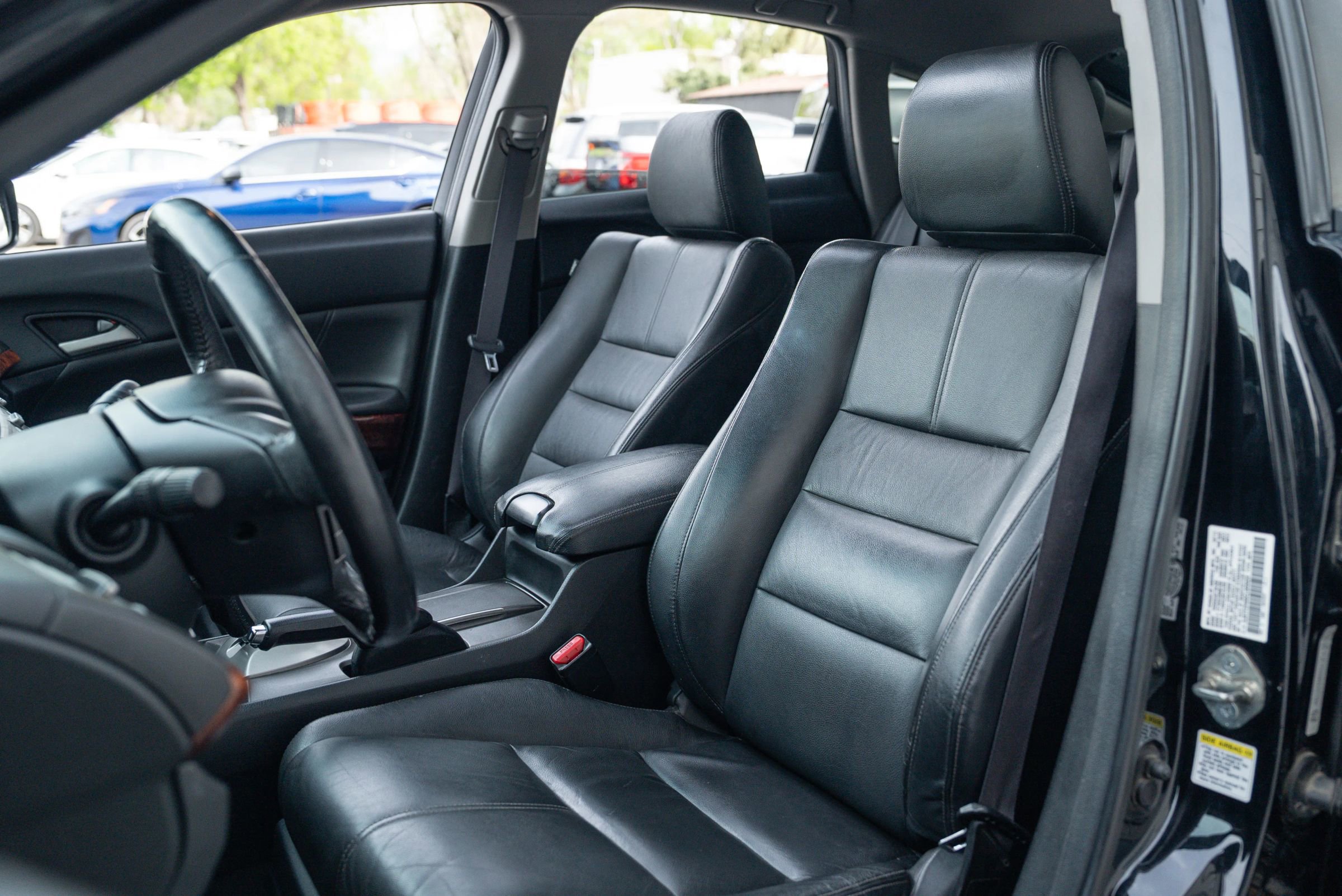 Used 2012 Honda Crosstour EX-L image 17