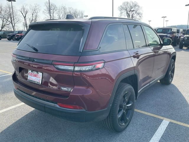 New 2026 Jeep Grand Cherokee Limited w/ Limited Altitude Package AWD/4WD image 8