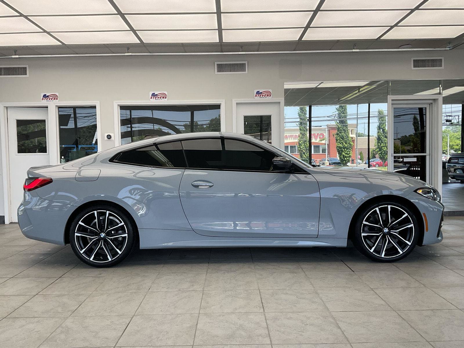 Used 2022 BMW 430i xDrive Coupe w/ M Sport Package AWD/4WD image 4