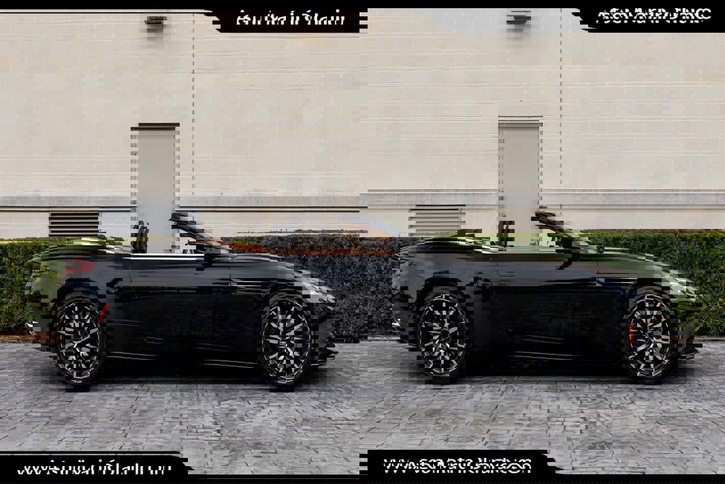 Used 2019 Aston Martin DB11 Volante image 19