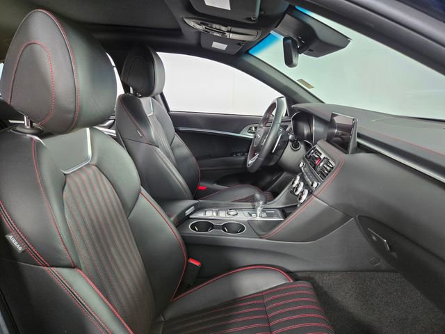 Used 2023 Genesis G70 2.0T w/ Sport Prestige Package image 15