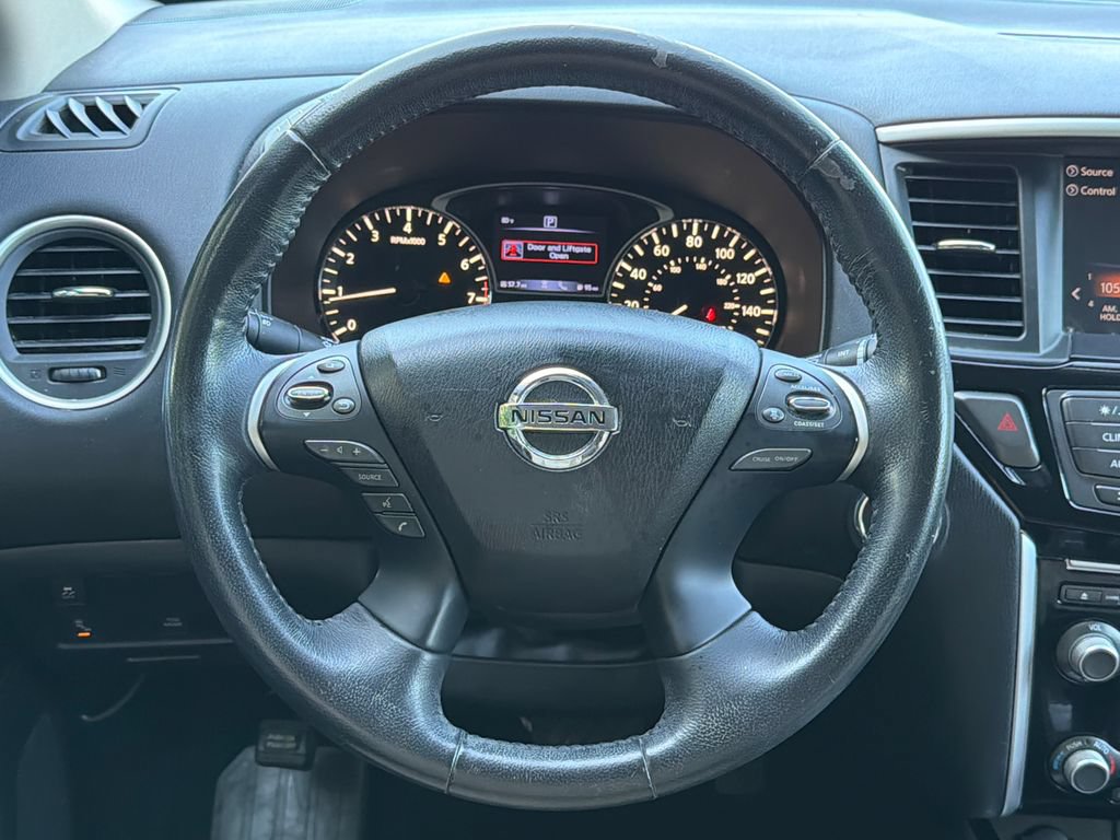 Used 2019 Nissan Pathfinder SV FWD image 23