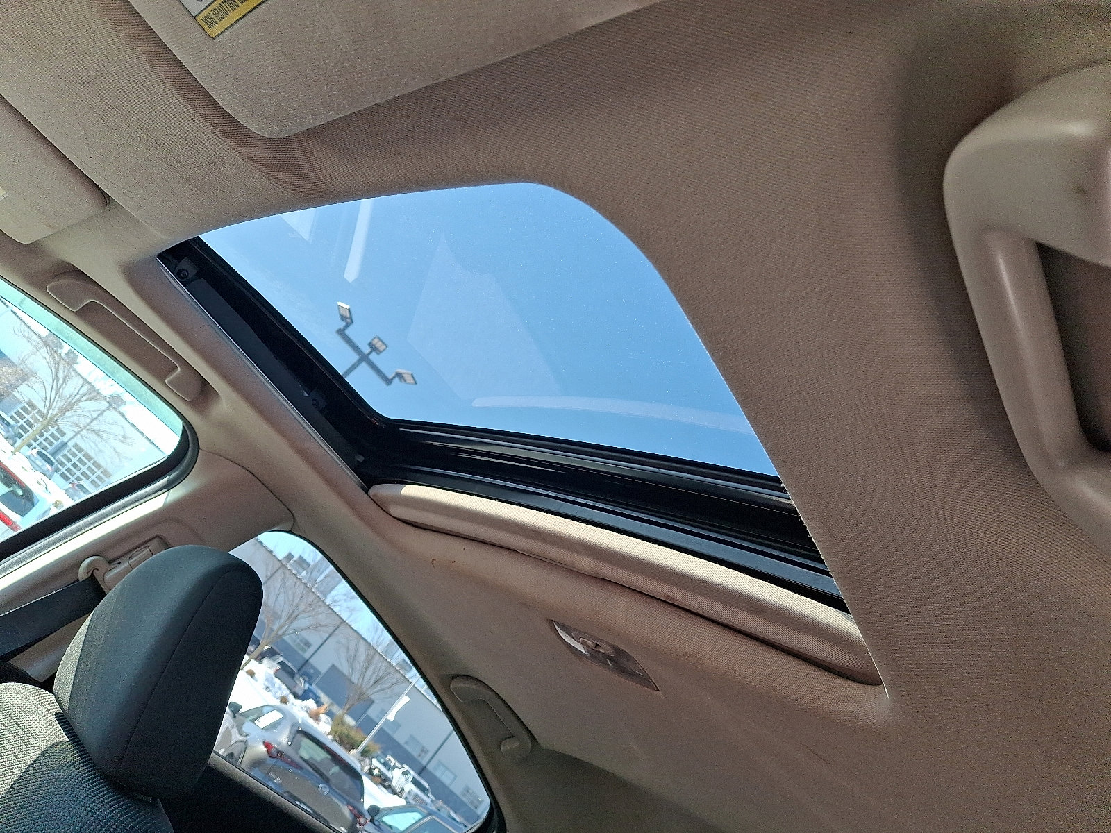 Used 2018 Honda HR-V EX image 14