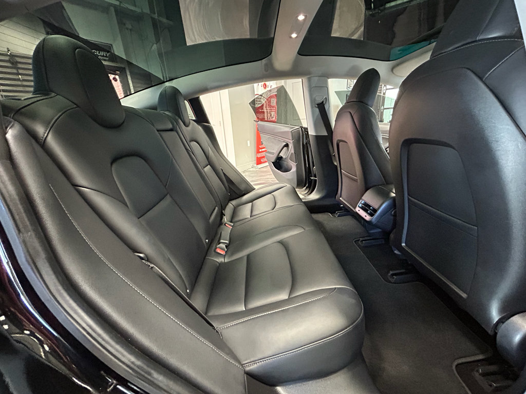Used 2018 Tesla Model 3 Long Range AWD/4WD image 44