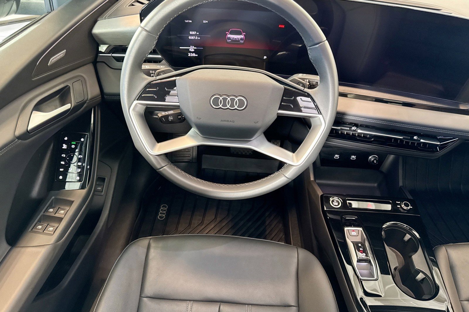 Used 2025 Audi Q6 e-tron Prestige AWD/4WD image 20