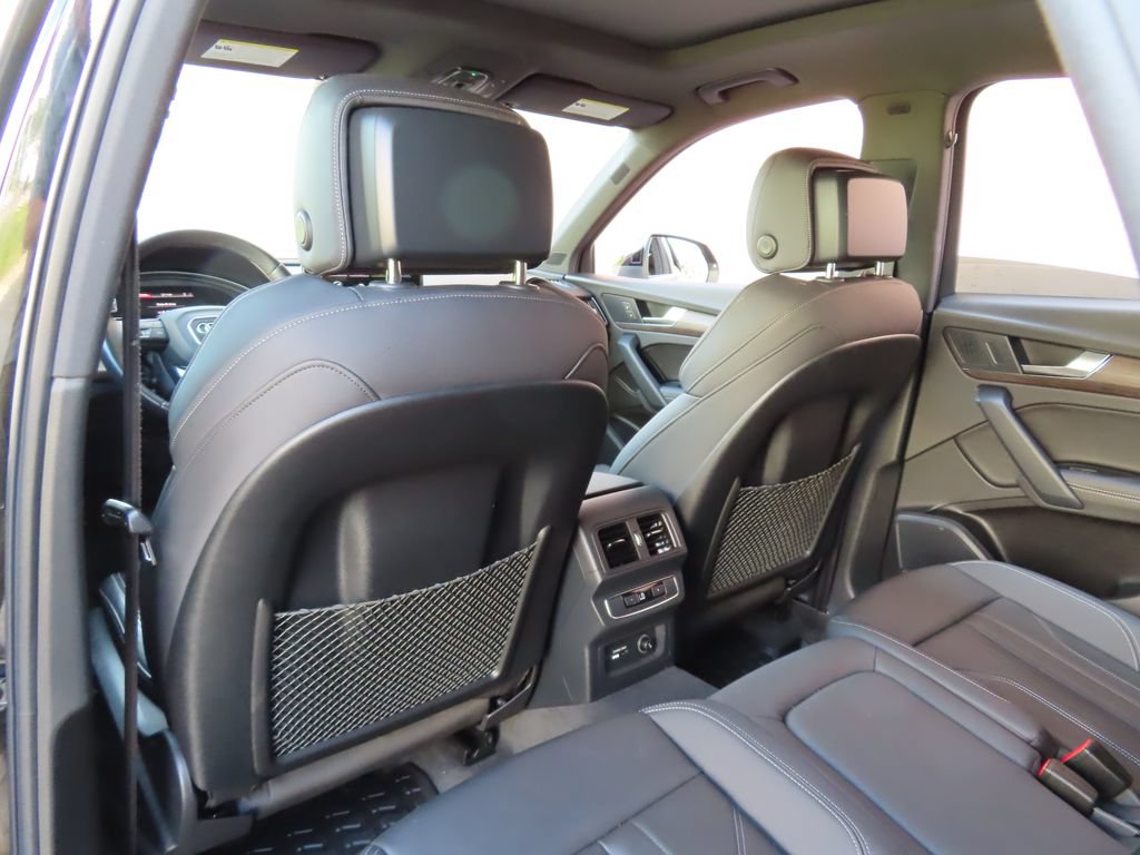 Used 2023 Audi Q5 2.0T Premium Plus w/ Premium Plus Package AWD/4WD image 30