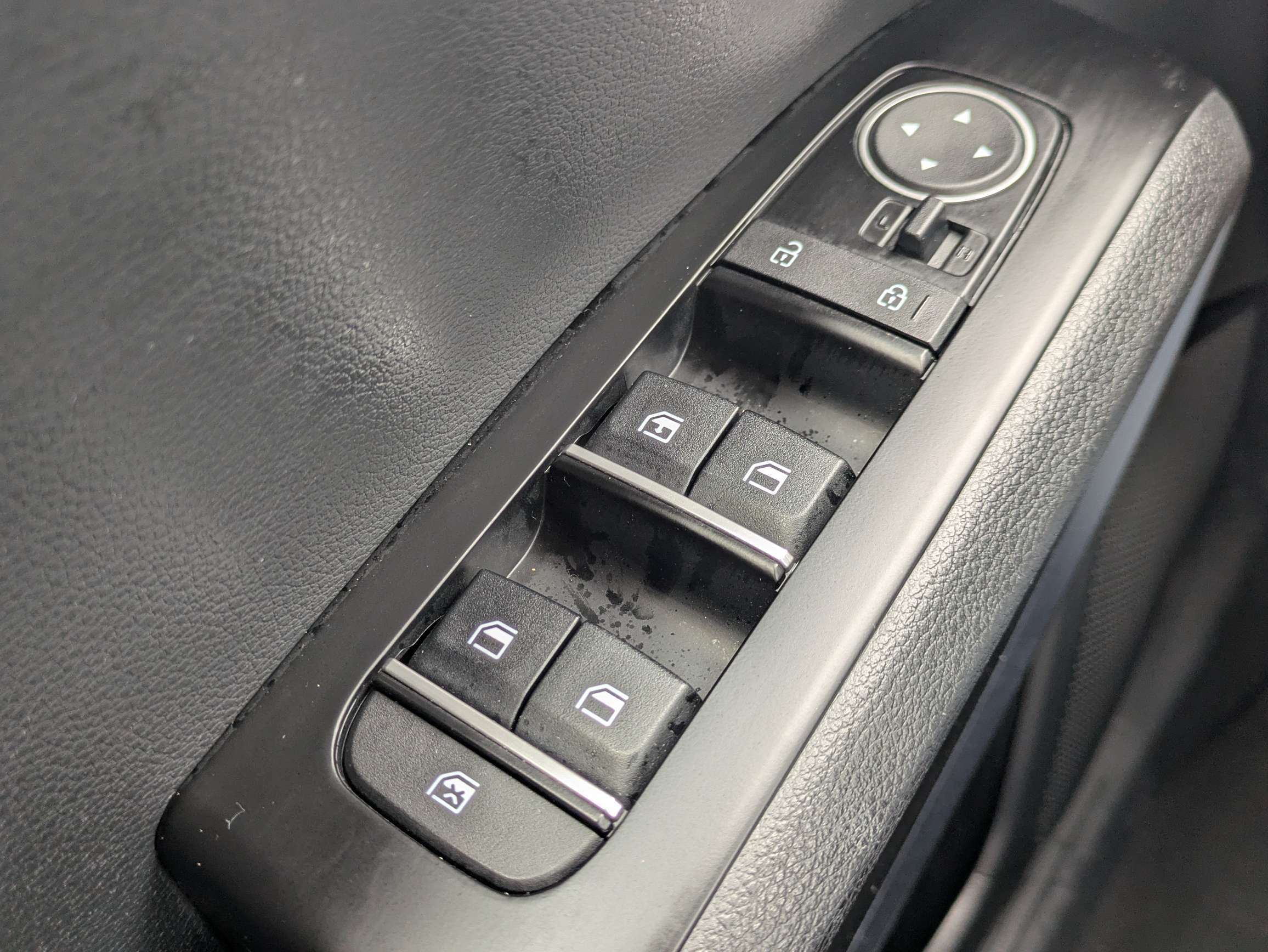 Certified 2023 Kia Soul EX FWD image 30