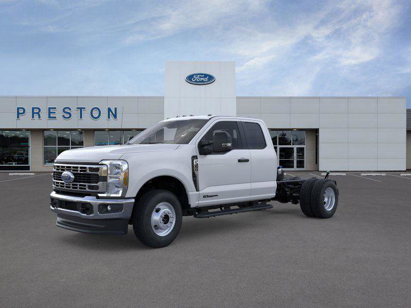 New 2026 Ford F350 XL w/ XL Chrome Package