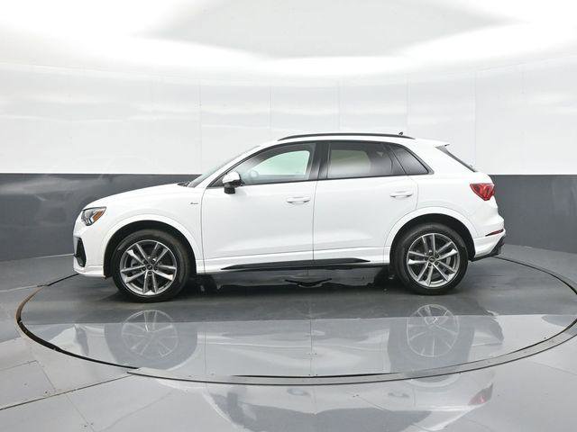 Used 2023 Audi Q3 2.0T Premium Plus w/ Premium Plus Package AWD/4WD image 4