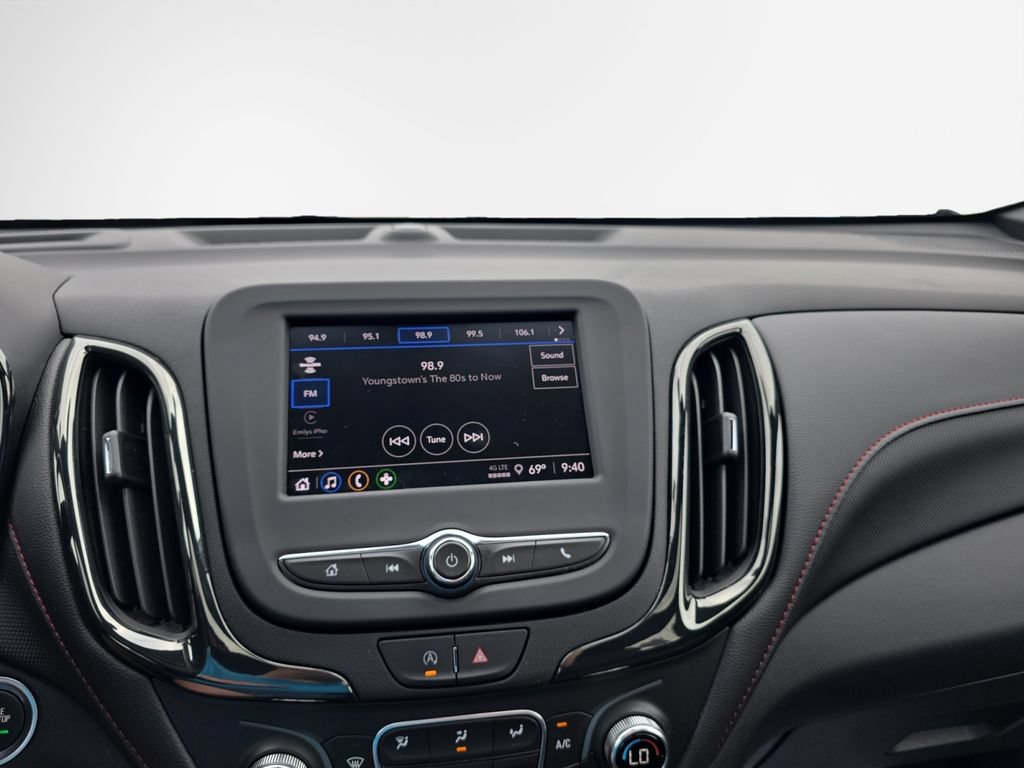 Used 2022 Chevrolet Equinox RS w/ LPO, Floor Liner Package FWD image 21