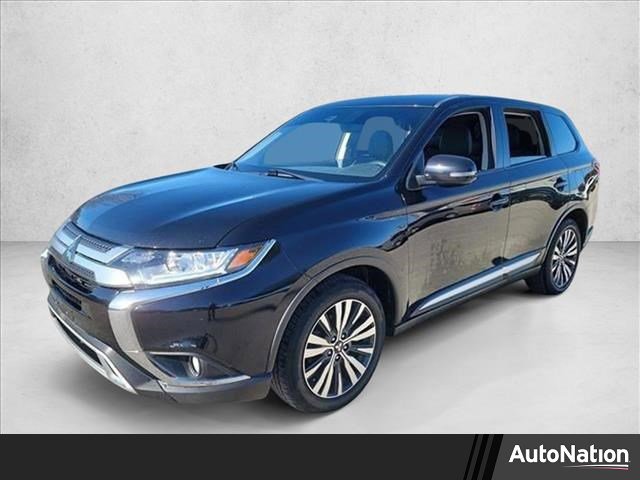 Used 2020 Mitsubishi Outlander SE image 1