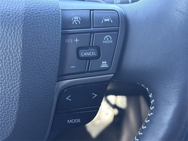 Used 2025 Toyota Camry SE image 24