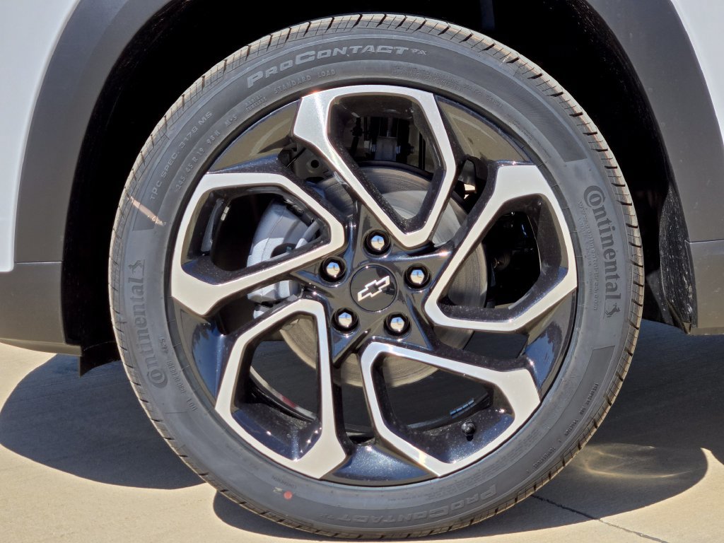 New 2026 Chevrolet Trax RS w/ Driver Confidence Package FWD image 10