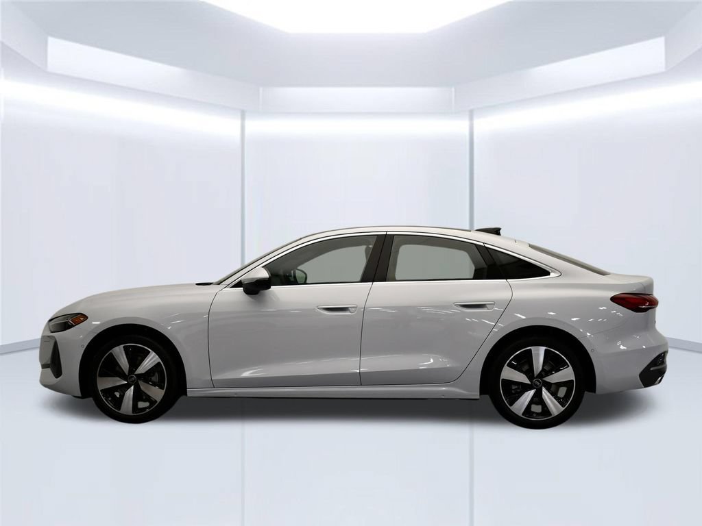 Used 2025 Audi A5 2.0T Premium Plus w/ Premium Plus AWD/4WD image 2