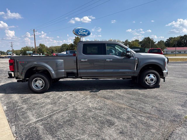 New 2026 Ford F350 Lariat w/ Lariat Ultimate Package AWD/4WD image 4