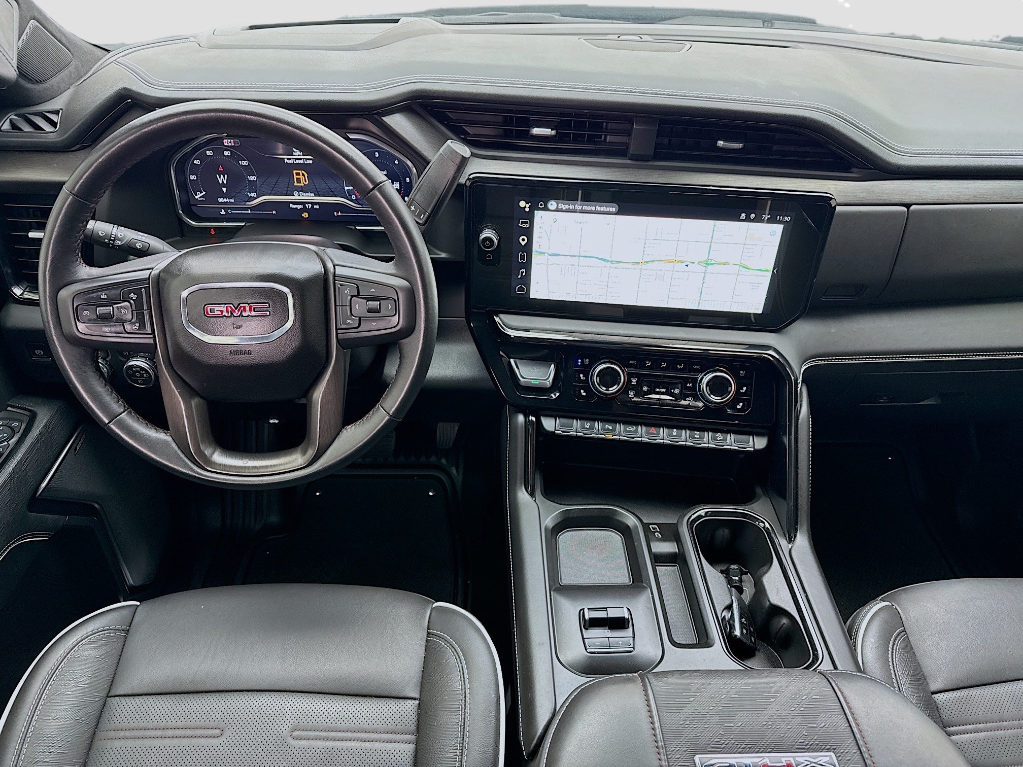 Used 2025 GMC Sierra 2500 AT4X AWD/4WD image 15