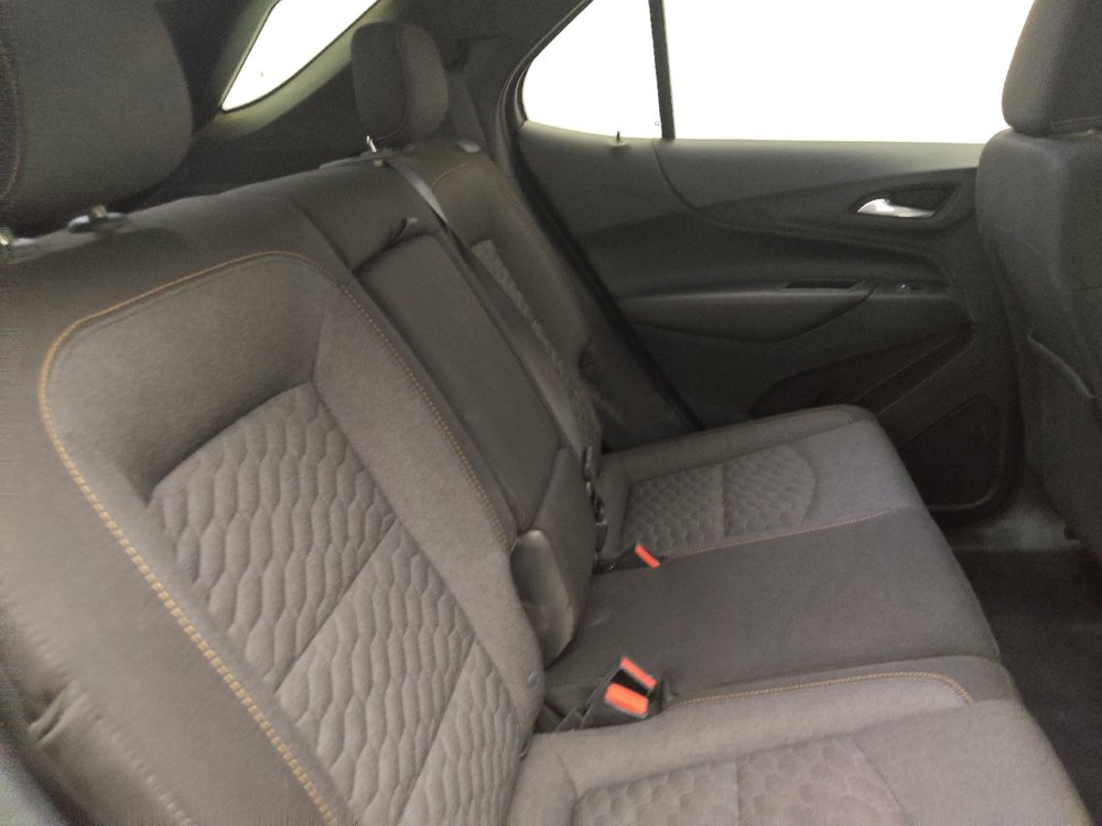 Used 2018 Chevrolet Equinox LT FWD image 19