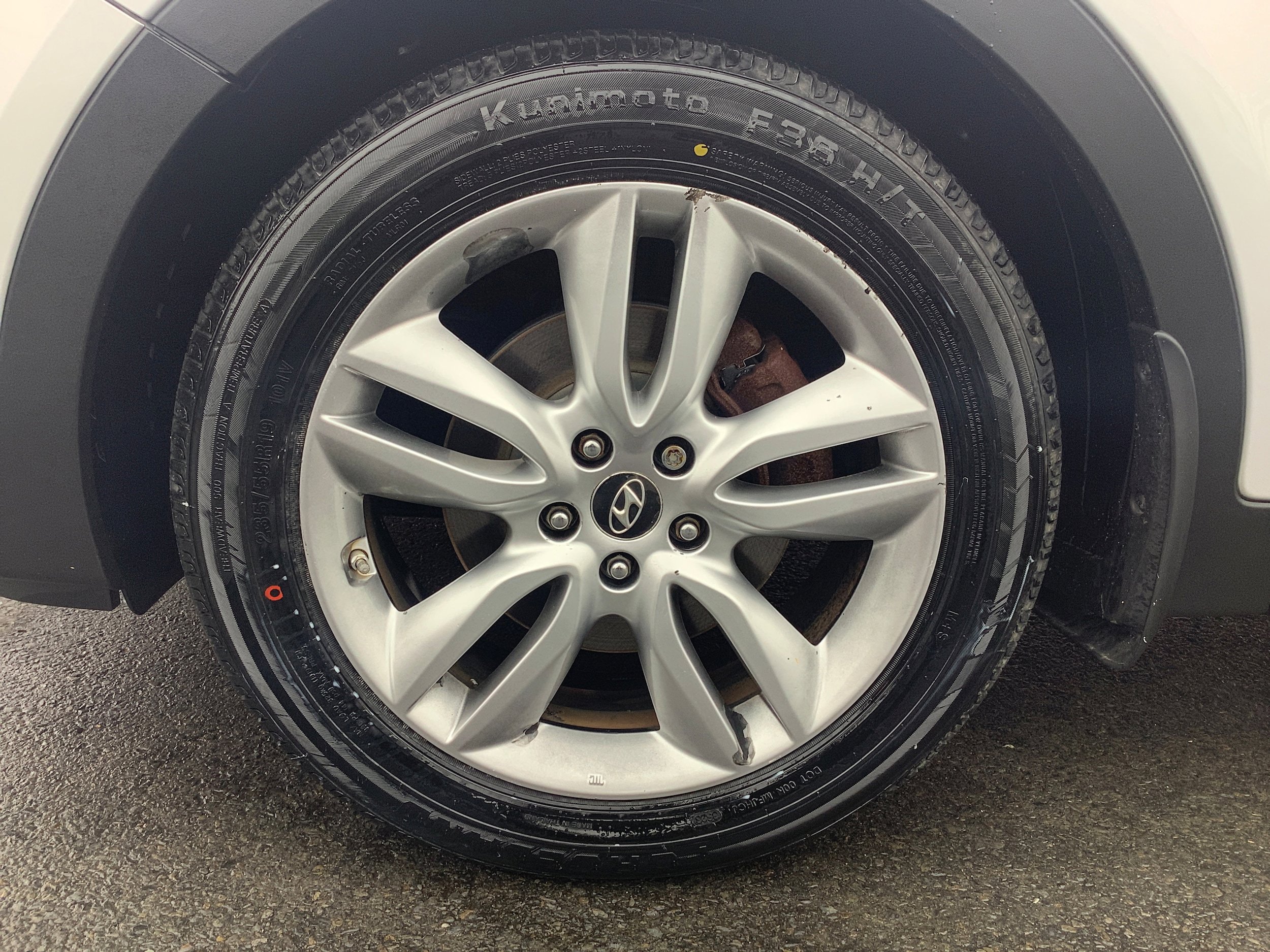 Used 2013 Hyundai Santa Fe Sport 2.0T AWD/4WD image 21