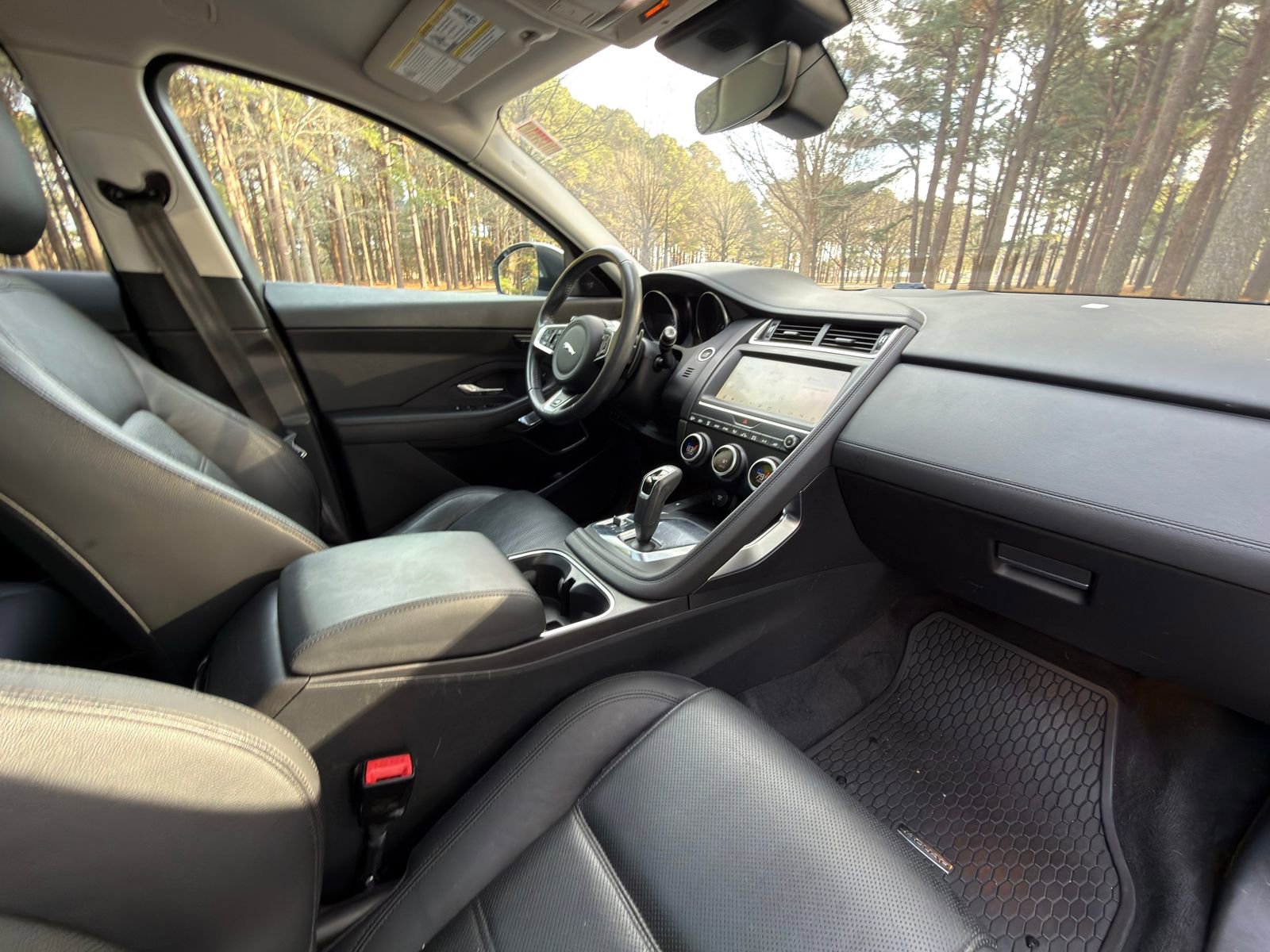 Used 2020 Jaguar E-PACE image 18