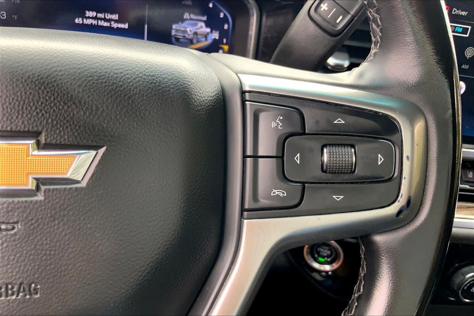 Used 2024 Chevrolet Silverado 2500 LT AWD/4WD image 25