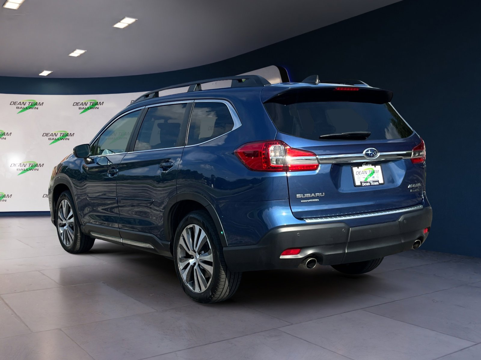 Used 2022 Subaru Ascent Limited w/ Technology Package image 6