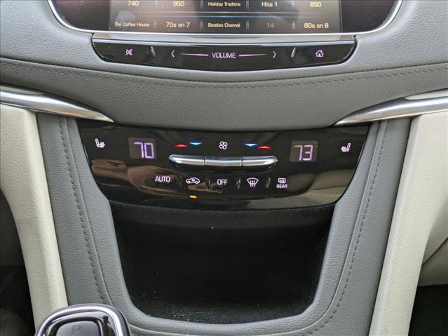 Used 2018 Cadillac XT5 Luxury w/ Driver Awareness Package image 13