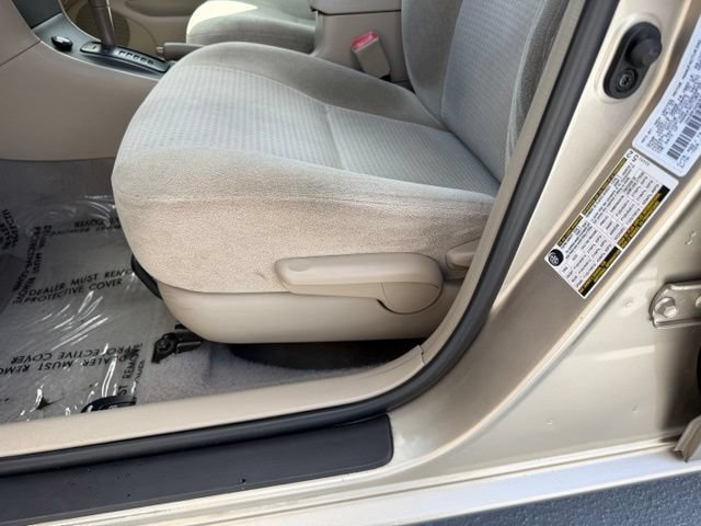Used 2007 Toyota Corolla CE FWD image 18