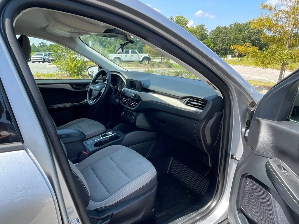 Used 2022 Ford Escape S FWD image 32
