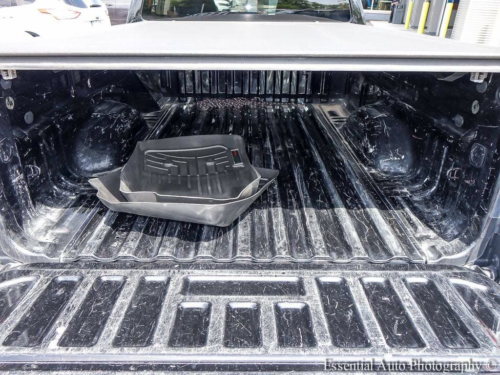 Used 2015 GMC Canyon SLE w/ All-Terrain Package AWD/4WD image 21