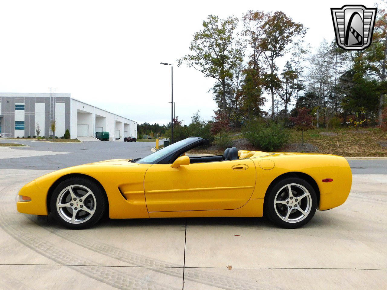 Used 2000 Chevrolet Corvette Convertible w/ Memory Pkg image 25