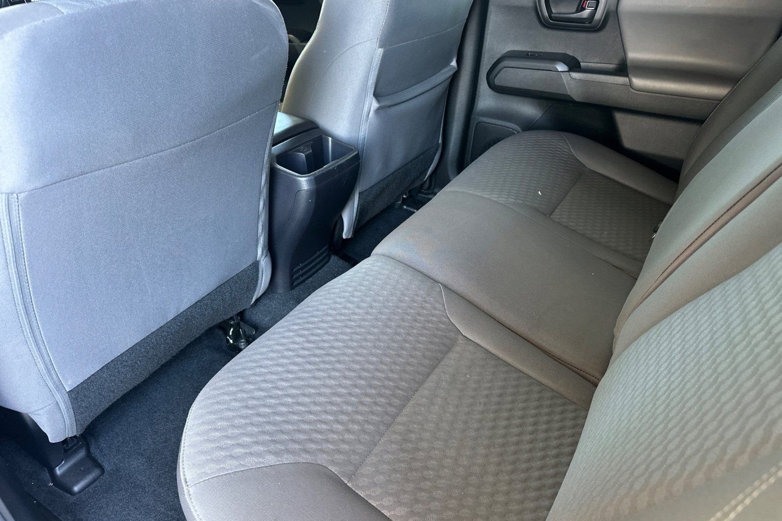 Used 2022 Toyota Tacoma SR w/ SR Convenience Package RWD image 14